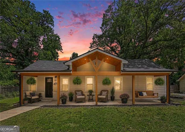 Expensive Sandtown Community Real Estate