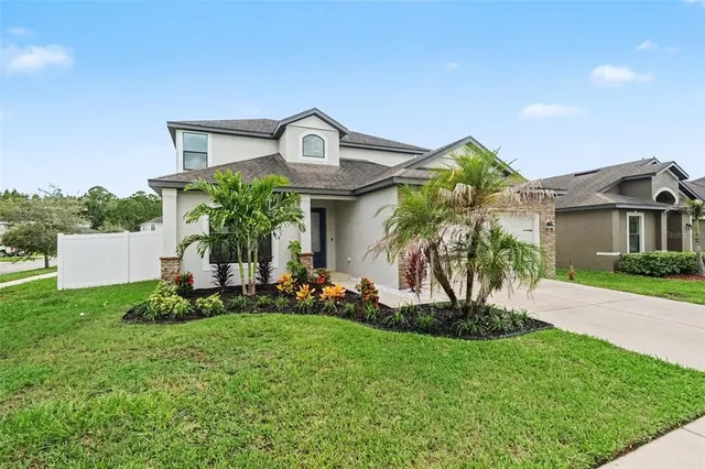 Popular BALLENTRAE SUB PH 2 Real Estate