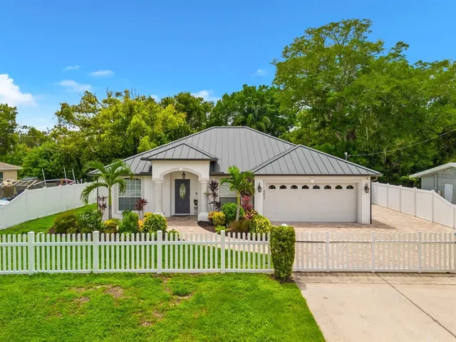 Popular ONECO GARDENS Real Estate