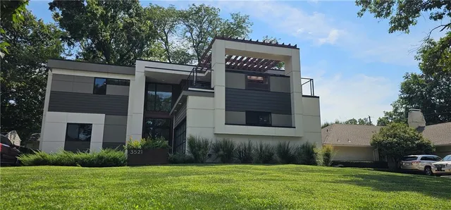 Popular Prairie Park Real Estate