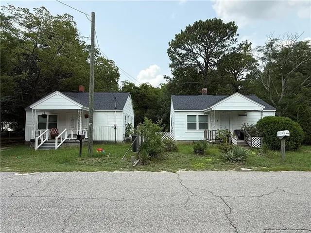 Expensive Bonnie Doone Real Estate