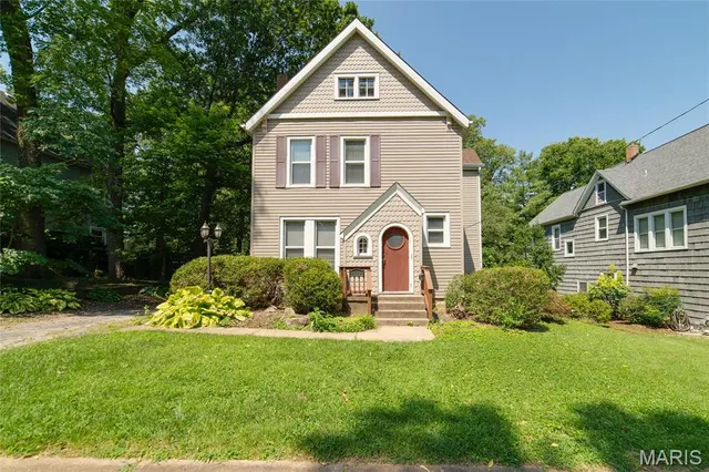 Popular Old Orchard Park Real Estate