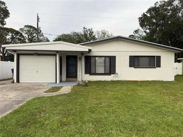 Expensive GREEN KEY ESTATES Real Estate