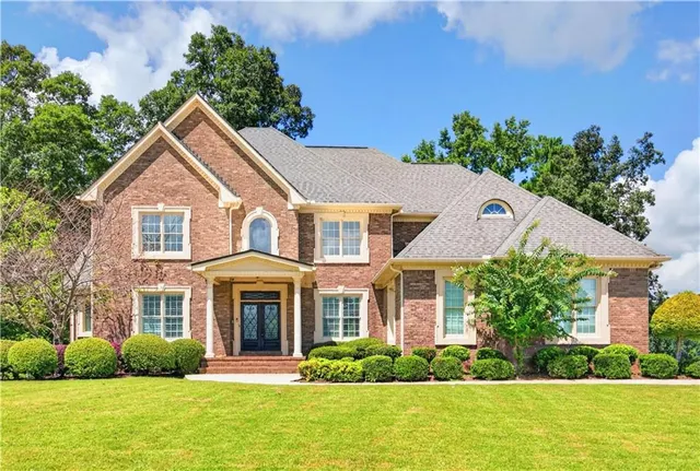Popular Waterford Pointe Real Estate
