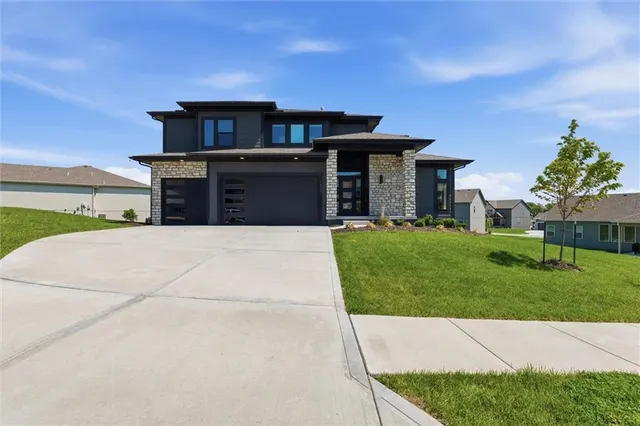 Popular Hawthorn Ridge Real Estate