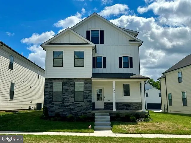 Popular Renn Quarter Real Estate