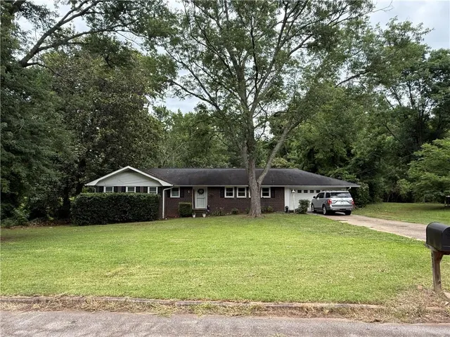 Popular Shipp Real Estate