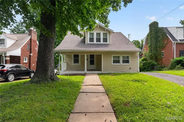 Cheap Miller Place Real Estate