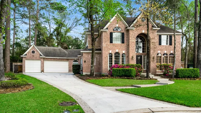 Popular THE WOODLANDS INDIAN SPRG Real Estate