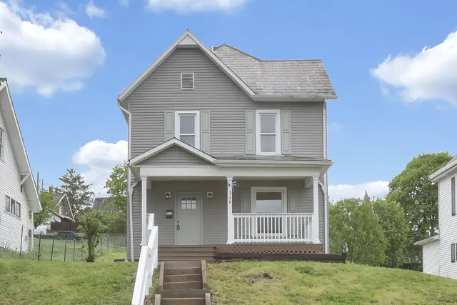 Popular New Lexington Real Estate