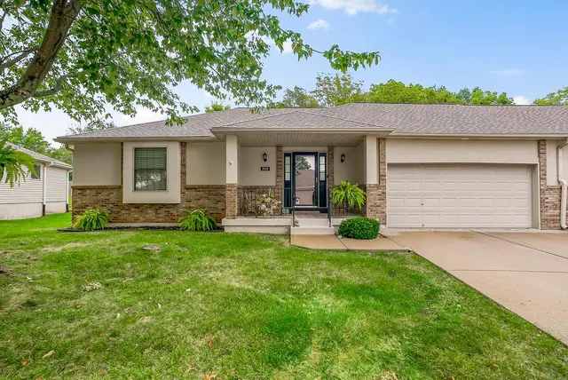 Popular Stonehaven  Real Estate