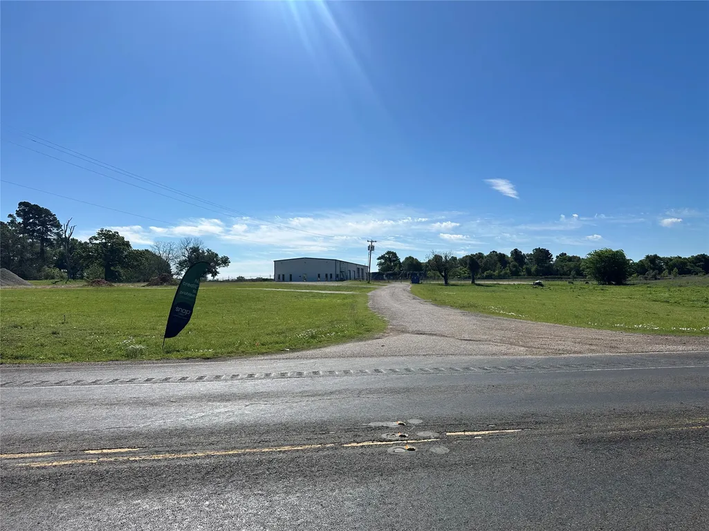 2013 Buffalo St, Buffalo, TX 75831