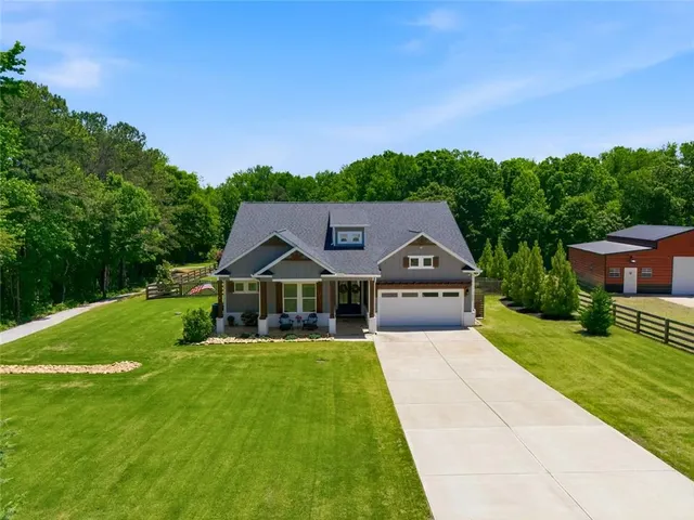 Popular Harmony Farms Real Estate