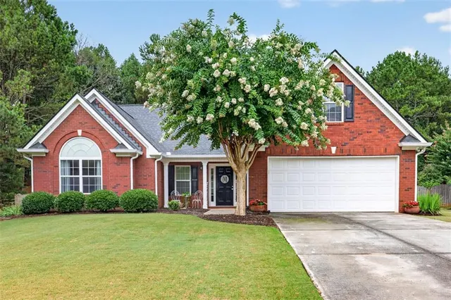 Popular Annslee Lakes Real Estate