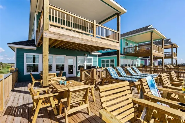 Popular Tango Beach Real Estate