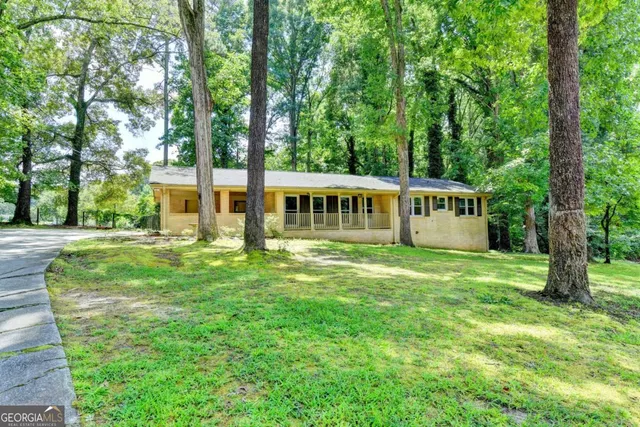 Expensive Wood Lane Estates Real Estate