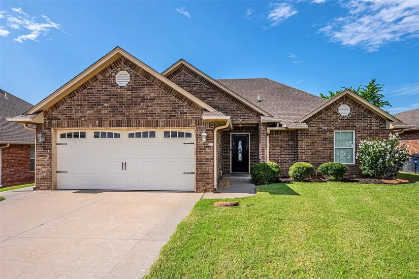 Exterior of brick home in Shawnee's Hyatt Addition