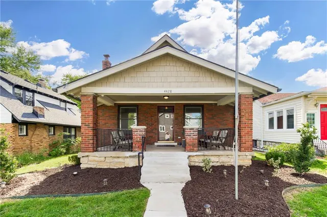 Popular Corbin Park Real Estate