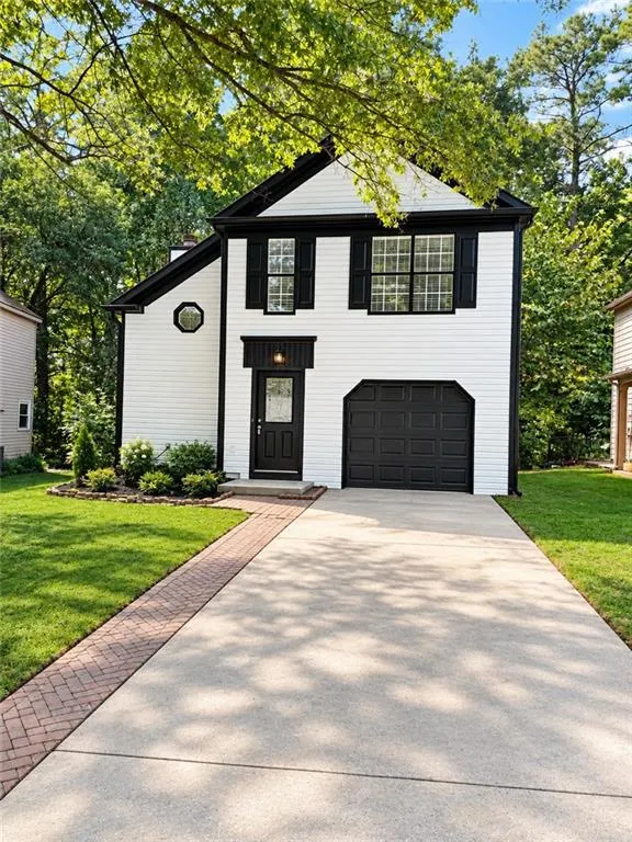 Popular Heritage Place 03 Real Estate