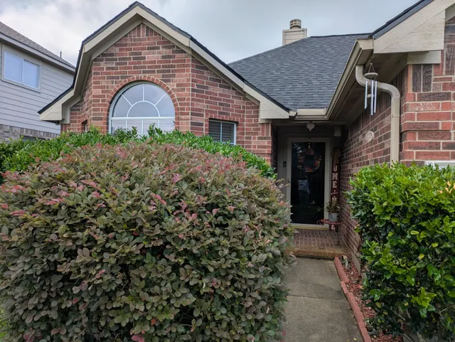 Popular Amburn Oaks Sec 2 2006 Real Estate