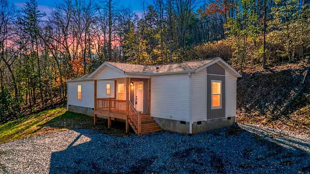Popular Nicely Oaks Real Estate