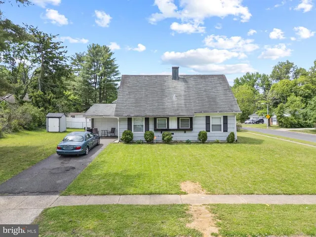 Popular Buckingham Real Estate