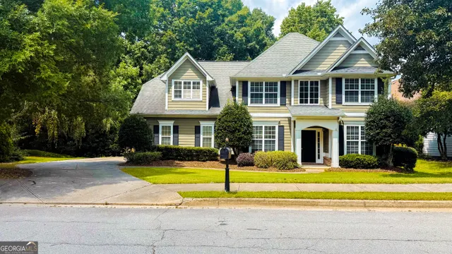 Cheap Hamilton Fields Real Estate
