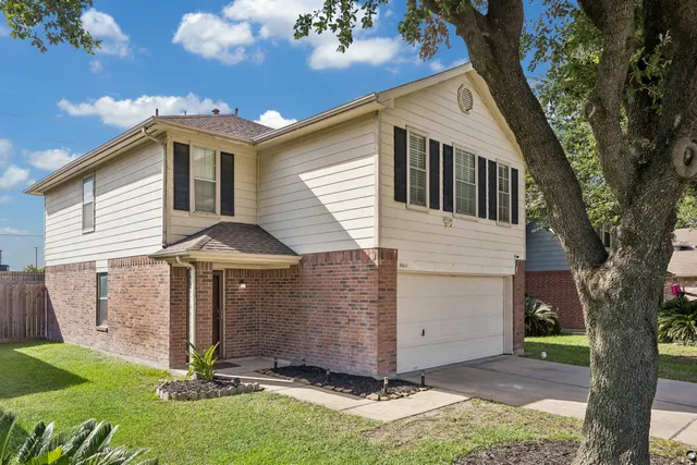 Popular MEADOWS NORTHWEST PARK Real Estate