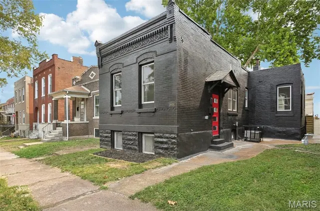 Popular Schoenthalers Add Real Estate