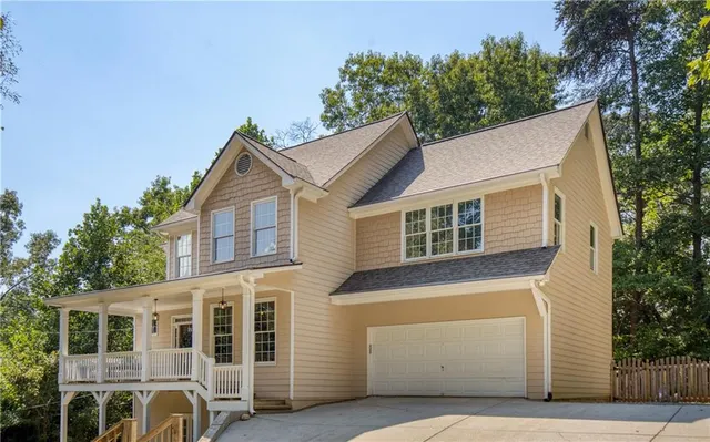 Popular William Shores Lake Community Real Estate