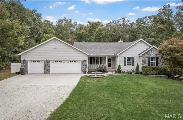 Popular North Oak Estates Real Estate