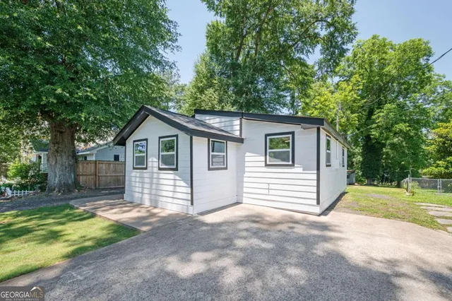 Cheap Historic Downtown Acworth Real Estate