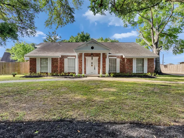 Popular 7 Pasadena Real Estate