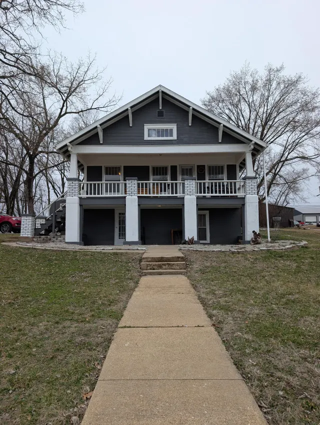 Popular Halberts Addition Real Estate