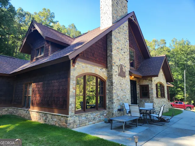 Expensive James Creek Real Estate