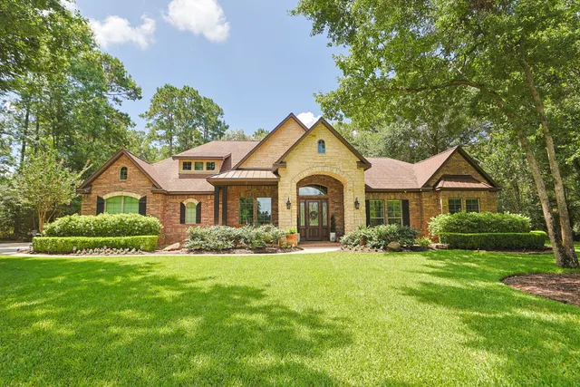 Popular High Meadow Ranch Real Estate