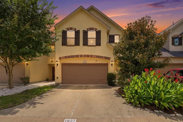 Popular Kings Village North Real Estate