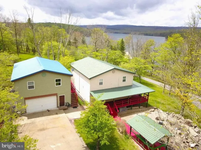Popular Mount Storm Real Estate