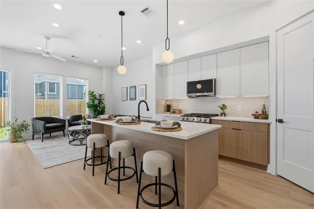 Expensive Pinecrest Court Sec 02 Real Estate
