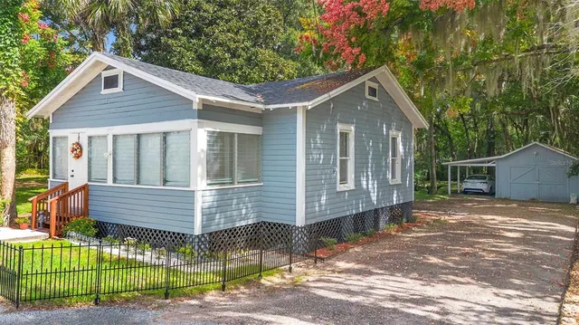 Popular FARRARS LT 01 ASSESSORS DELAND Real Estate