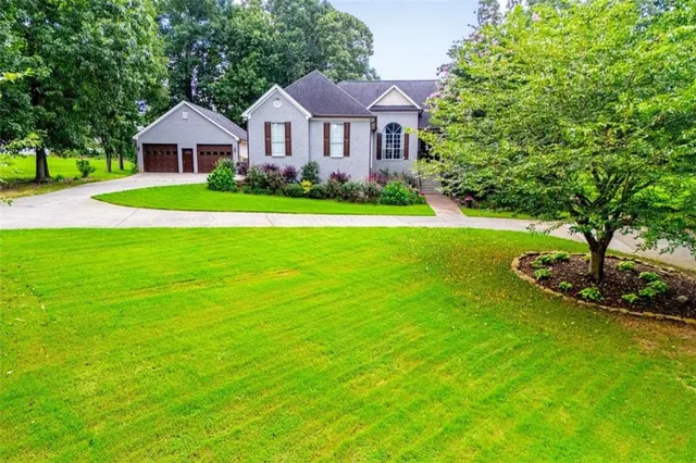 Popular Oak Place Real Estate