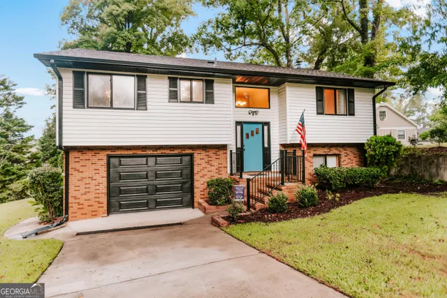 Expensive Lakeview Estates Real Estate