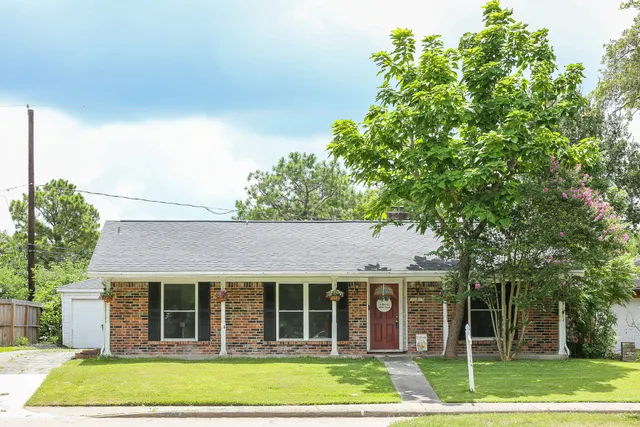 Popular Fondren Park Real Estate