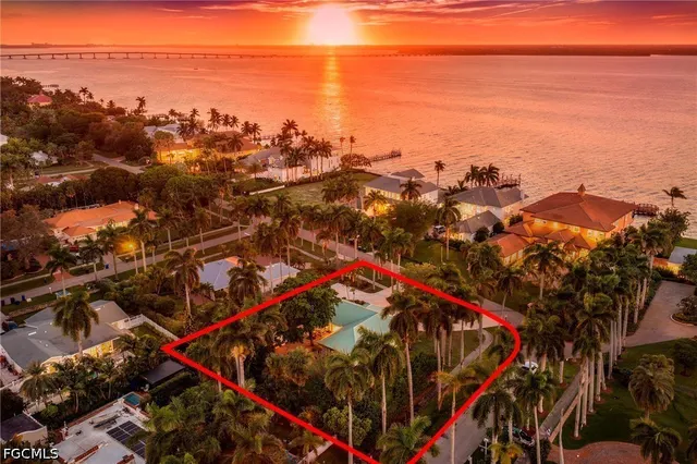 Cheap RIVERSIDE Real Estate