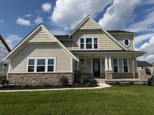 Popular Farmstead Real Estate