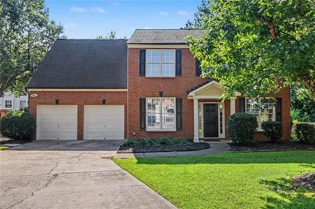 Popular Winthrope Park Real Estate