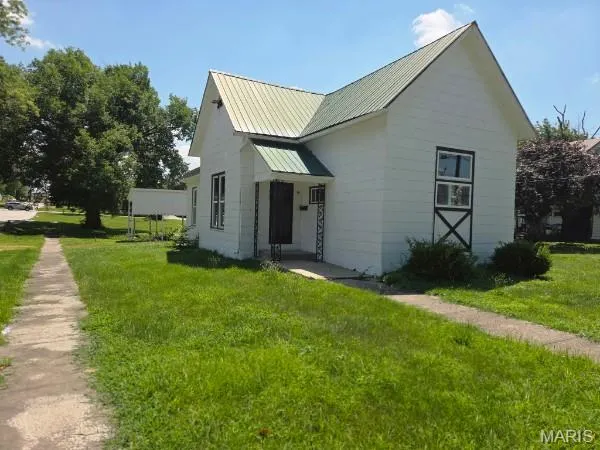 Cheap Monroe City Real Estate