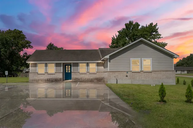 Expensive S Township Liberty Real Estate