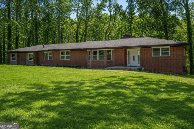 Popular Woodlawn Real Estate