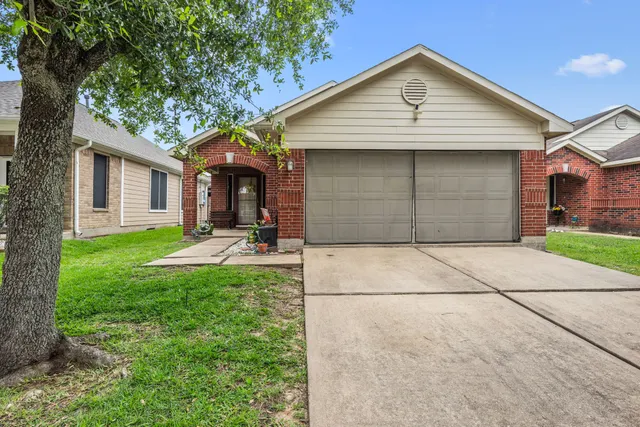 Cheap Regal Oaks Real Estate